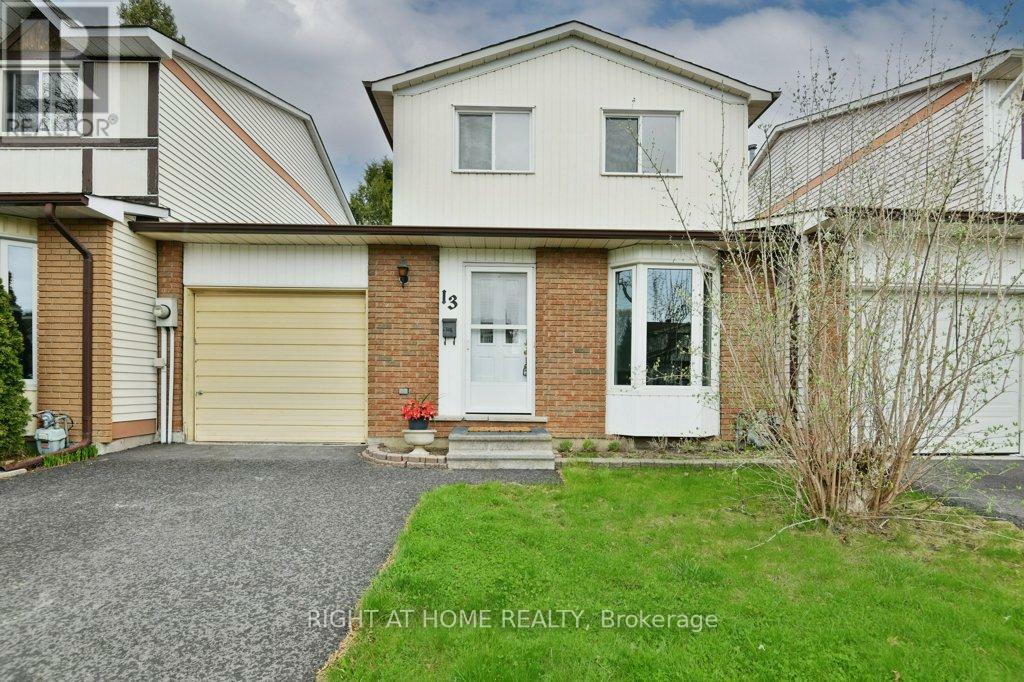 Property Photo: 13 Amherst Crescent ON K2J 1S7