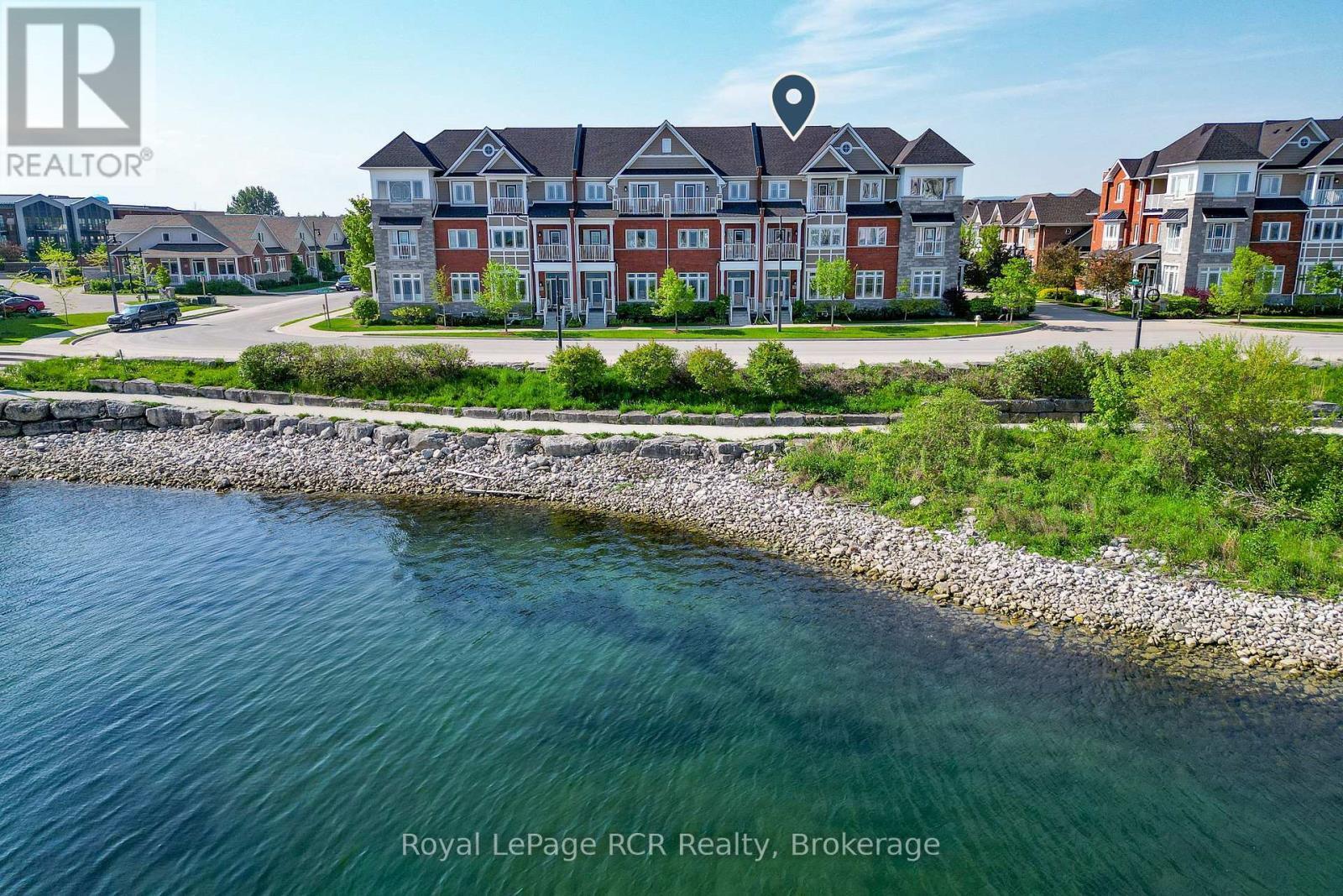 Property Photo: 16 Wheelhouse Crescent ON L9Y 0J9