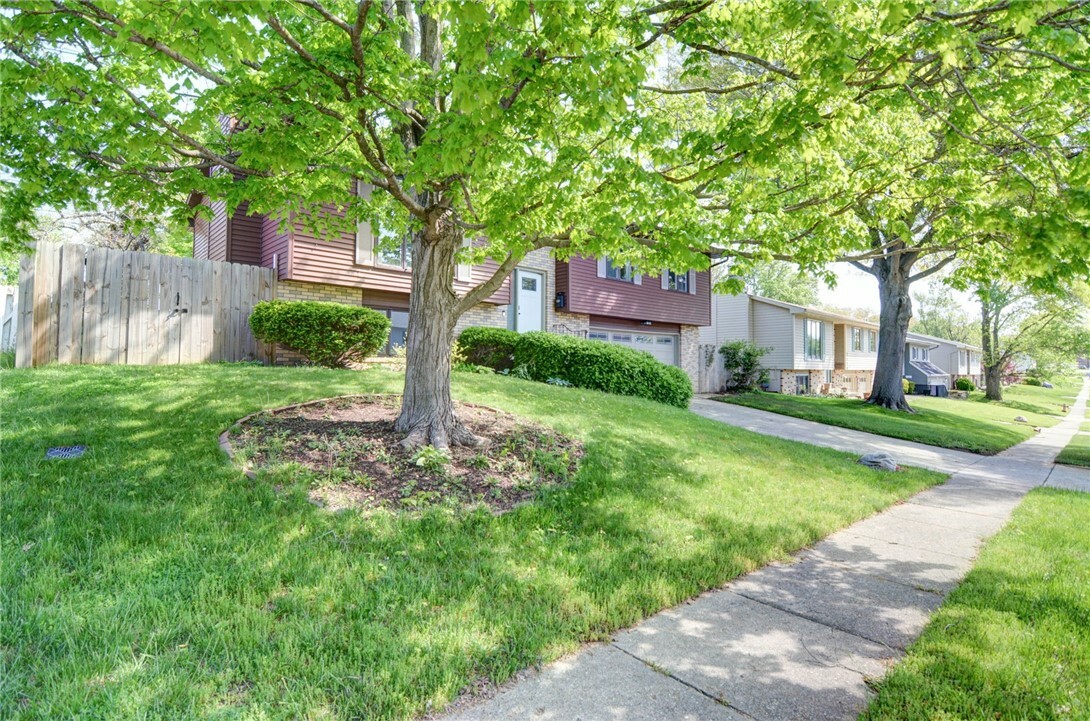 Property Photo: 2150 W Melrose Drive IL 62522