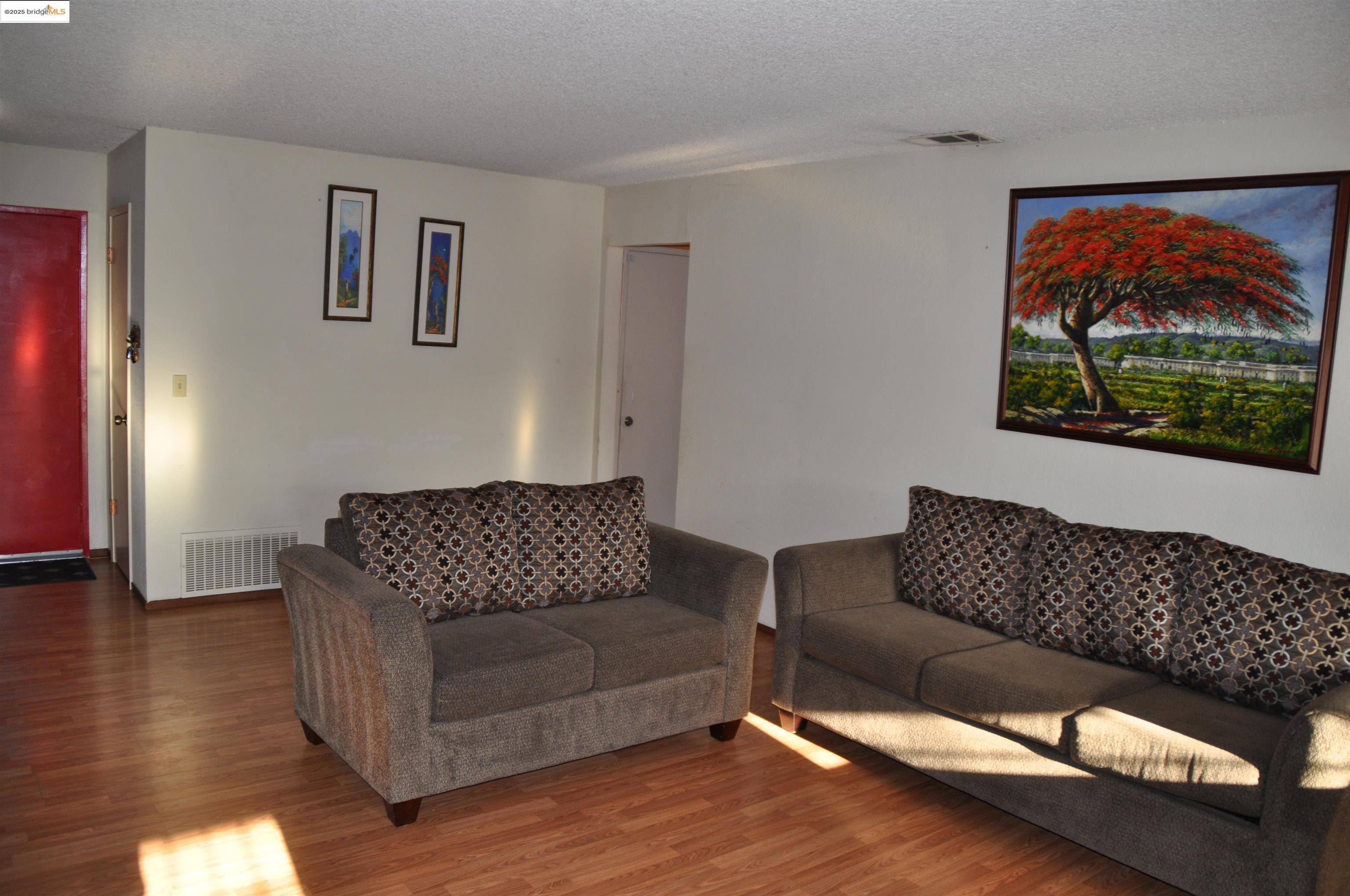 Property Photo: 8219 New York Drive CA 95210