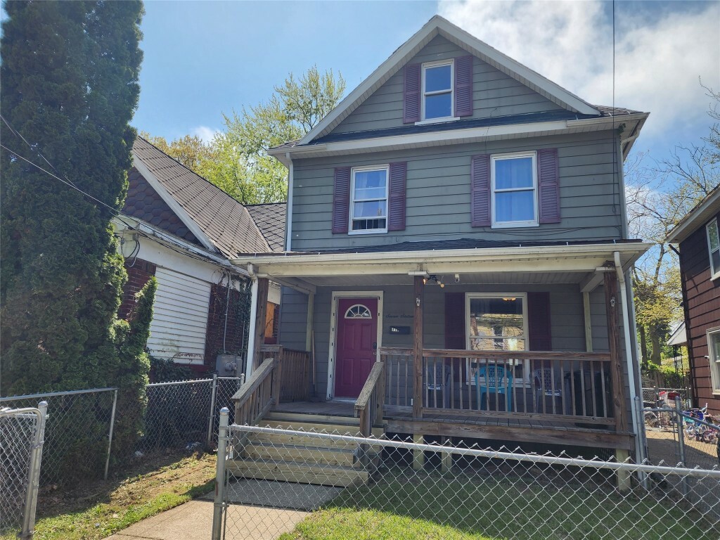 716 Wallace Street  Erie PA 16503 photo