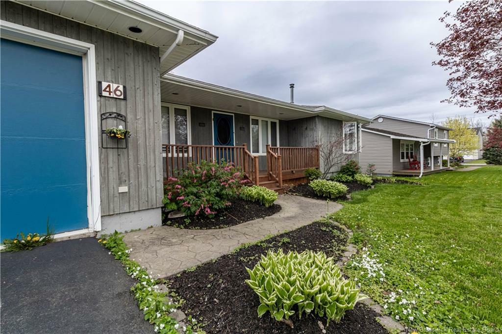 Property Photo: 46 Clover Court NB E4E 2L9