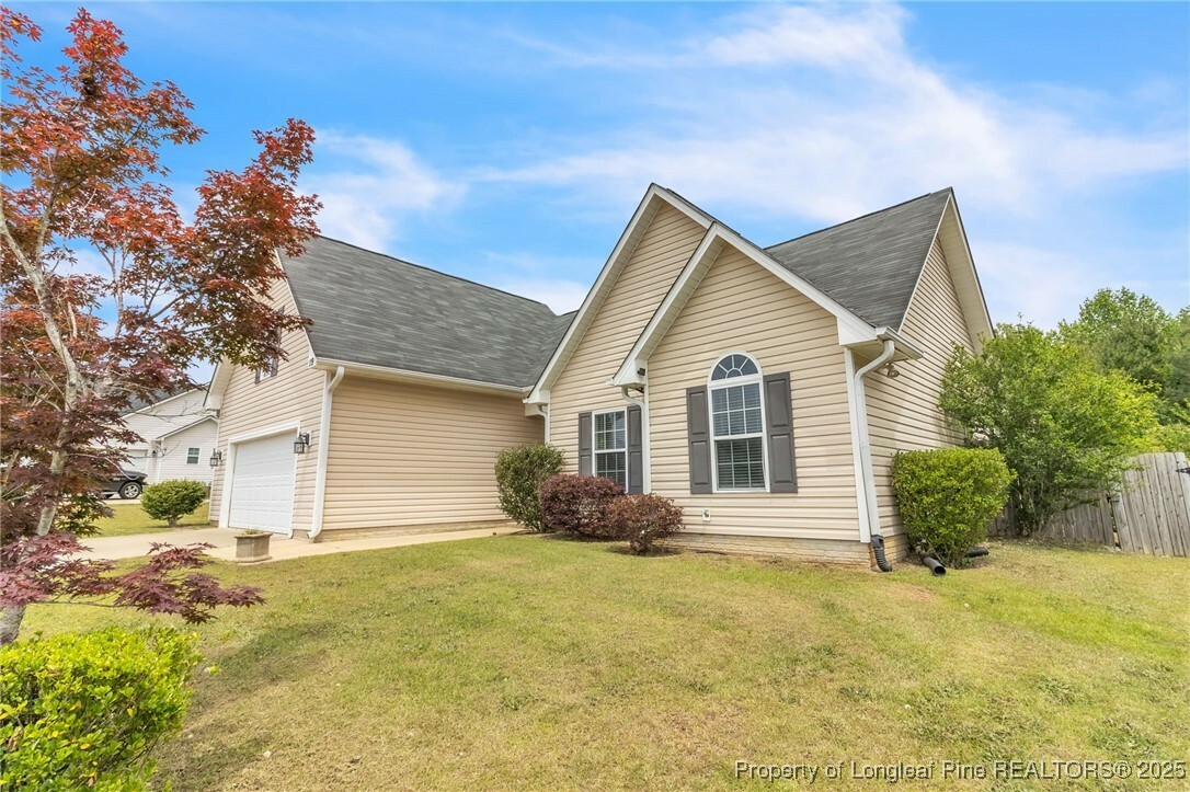 Property Photo: 119 Taft Court NC 28376