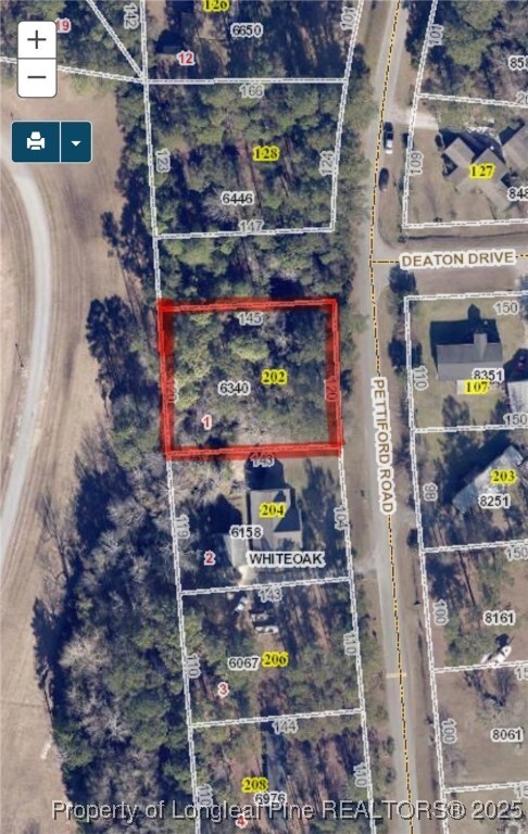 Property Photo: 202 Pettiford Road NC 28584