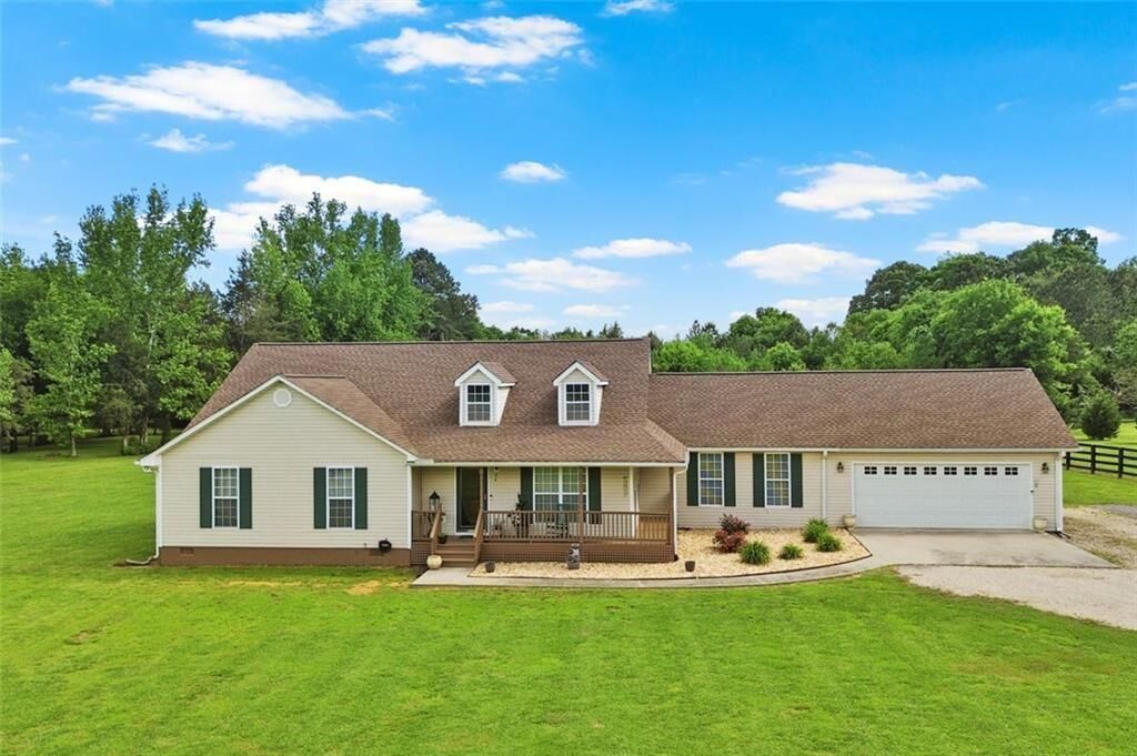 Property Photo:  24 Fossetts Cove NW  GA 30121 