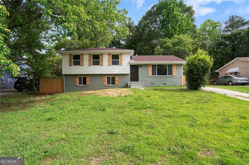 Property Photo: 8432 Magnolia Drive GA 30238