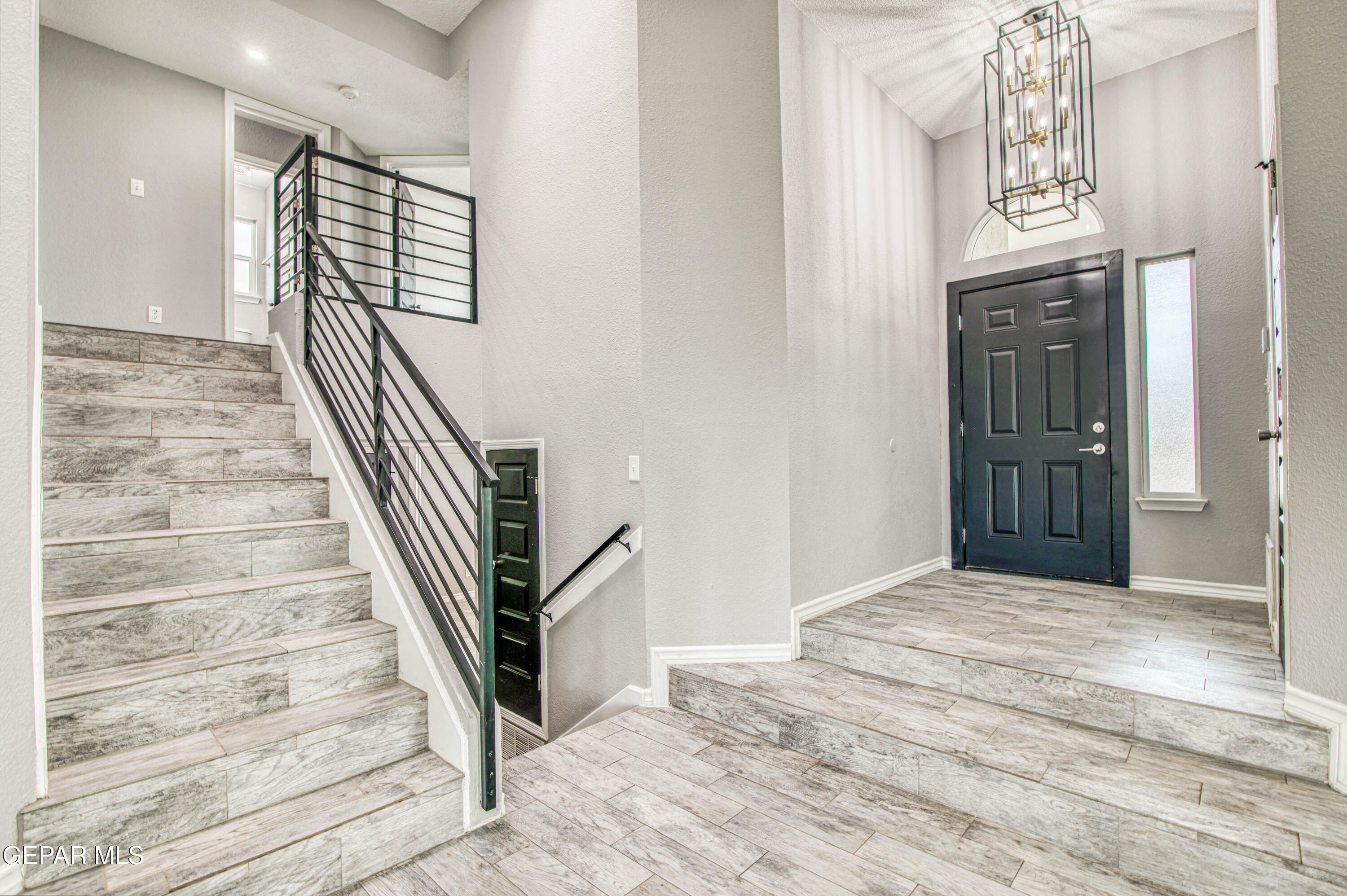 Property Photo: 6905 Pearl Ridge Drive TX 79912