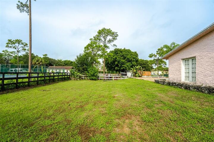 Property Photo:  5406 Godfrey Road  FL 33067 