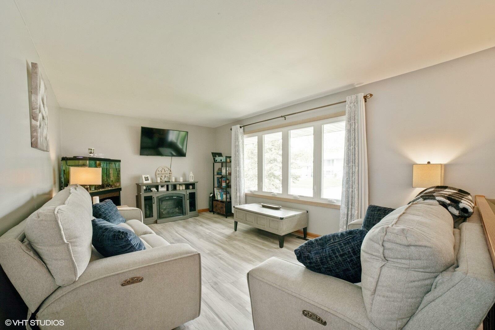 Property Photo: 841 Harrison Avenue IN 46311