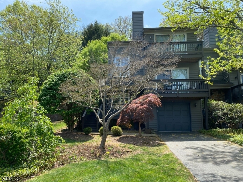 Property Photo: 42 Chicopee Dr NJ 08540