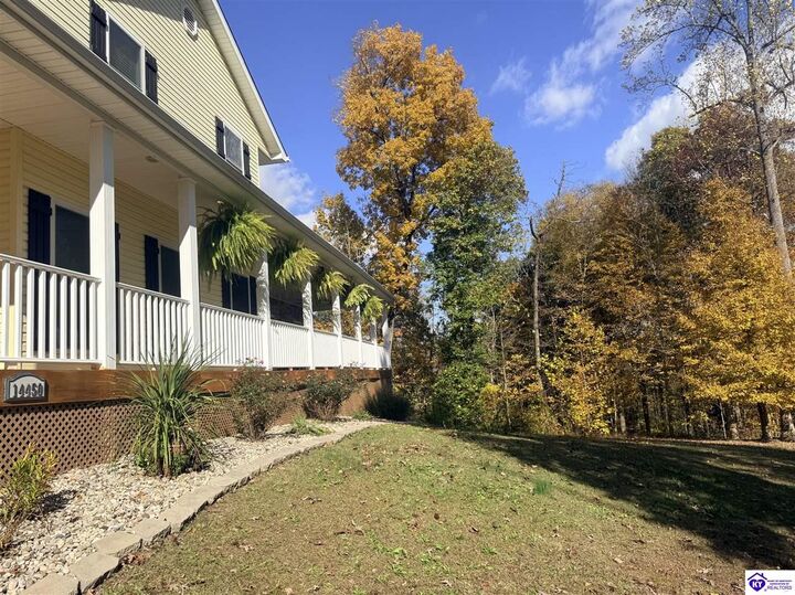 Property Photo: 14450 St John Road KY 40162