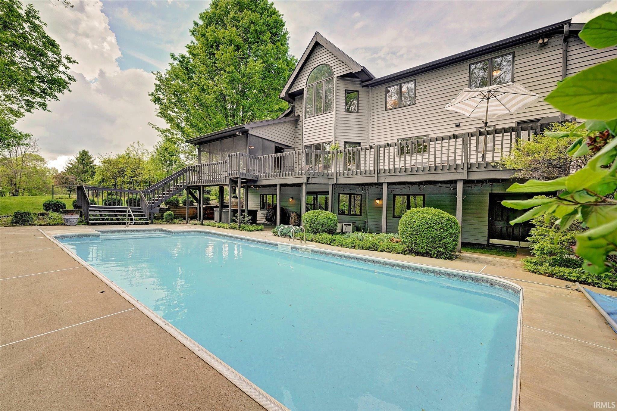 Property Photo: 3730 E Devonshire Court IN 47408