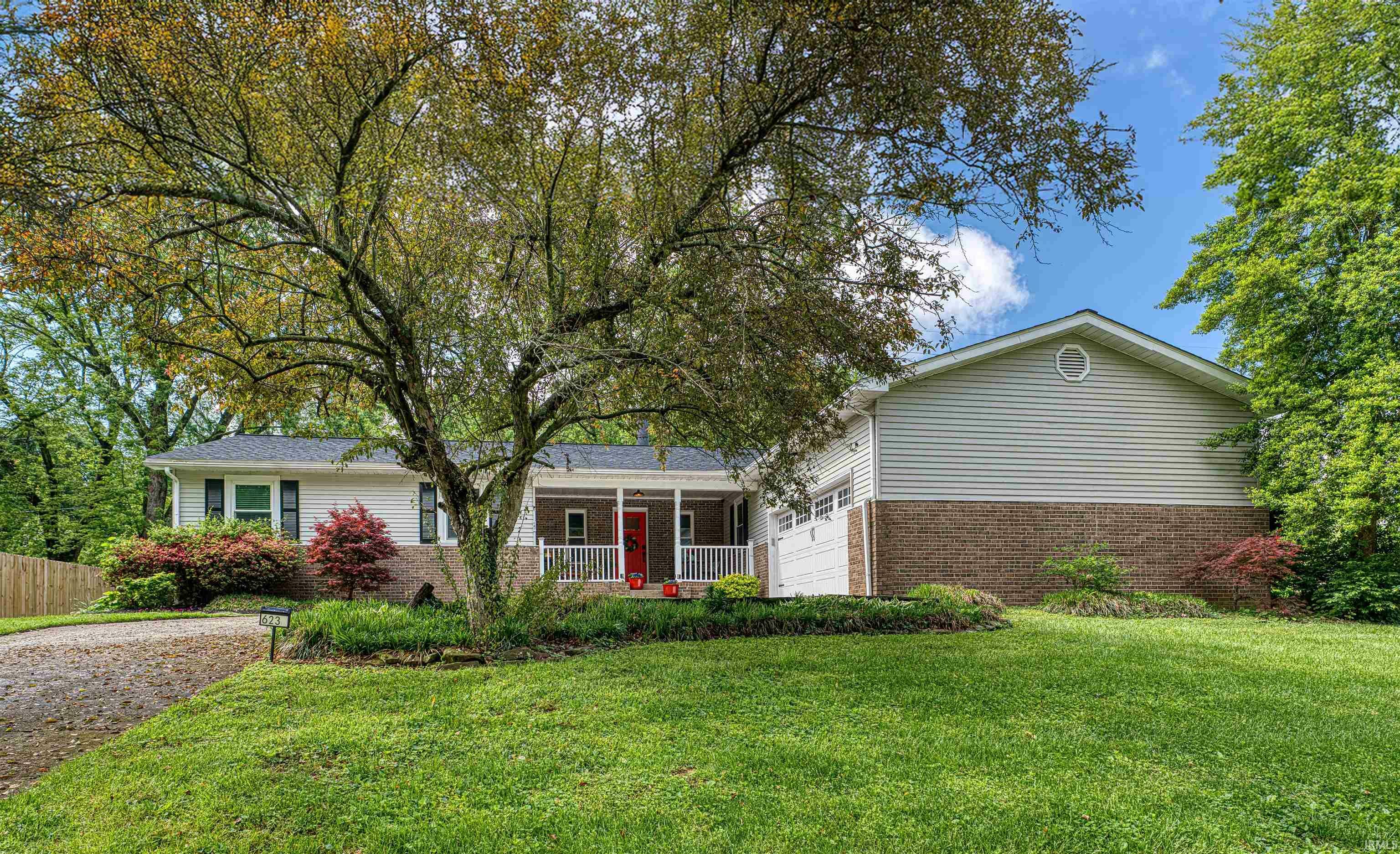 623 Forest Park Drive  Newburgh IN 47630 photo