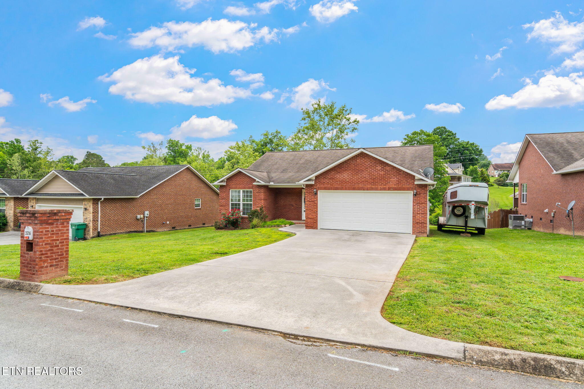 Property Photo: 326 Joshua Landing Court TN 37865