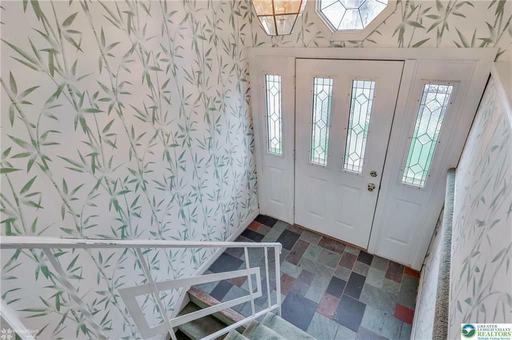 Property Photo: 1845 Sherwood Street PA 18109