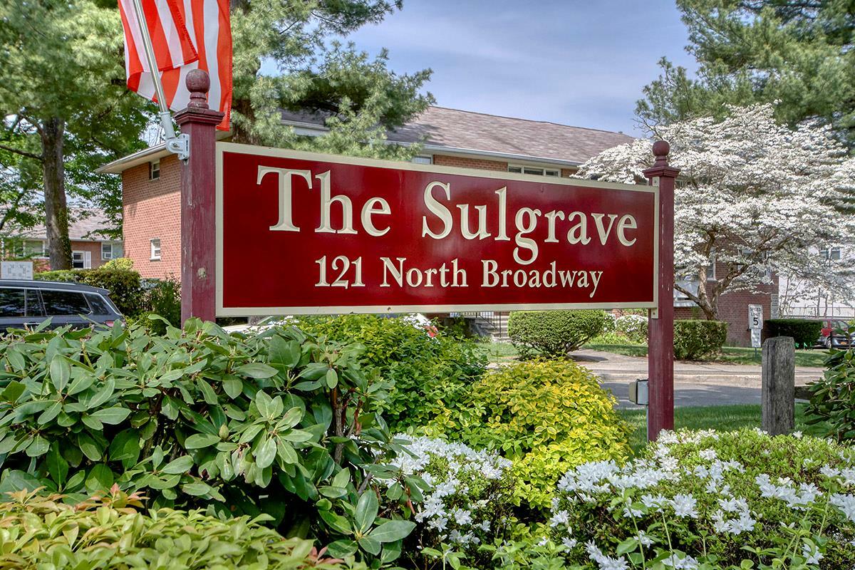 Property Photo: 121 N Broadway #31A NY 10603