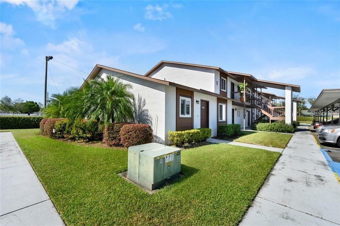 Property Photo: 39132 County Road 54 2028 FL 33542