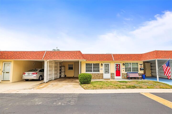 Property Photo:  230 Portree Drive  FL 34698 