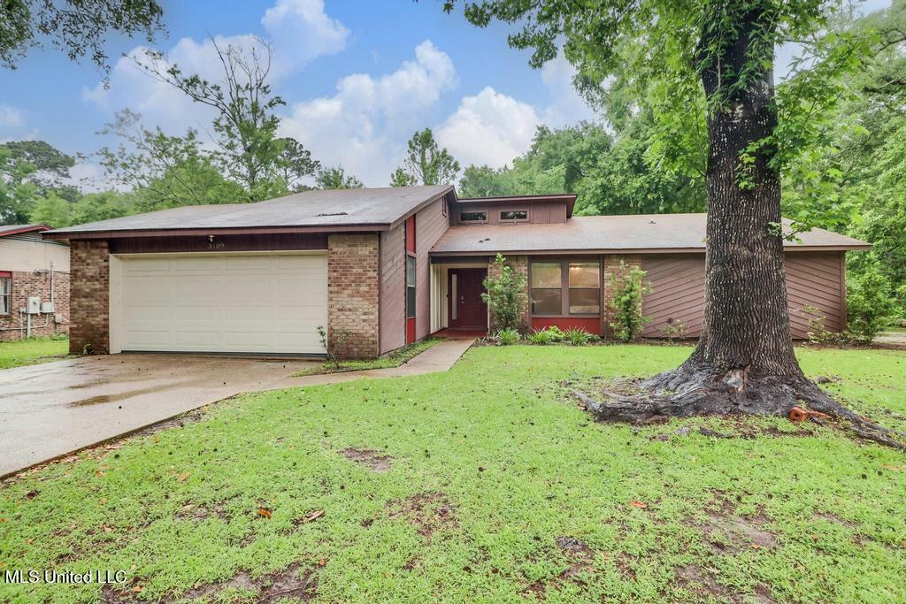 Property Photo: 3109 Breezy Hill Lane MS 39564