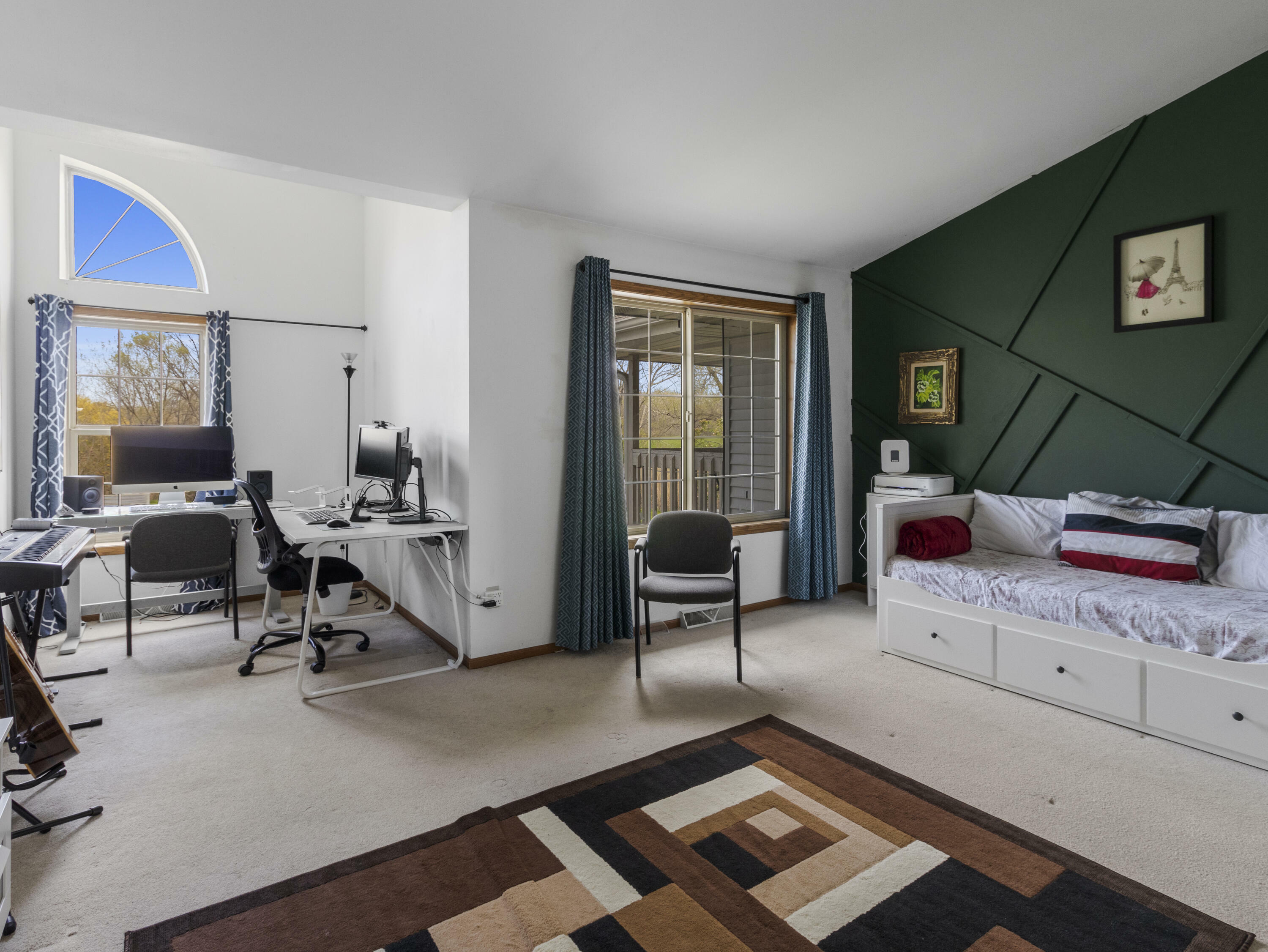 Property Photo: 3651 E Barbara Ct 11 WI 53154