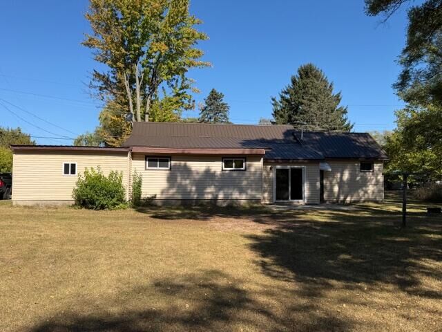 Property Photo: 400 E Michigan Avenue MI 49421