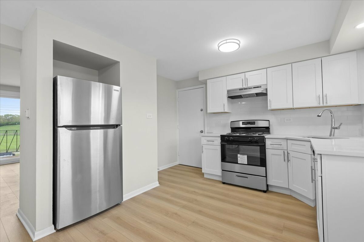 Property Photo: 14121 S Stewart Avenue 1A IL 60827