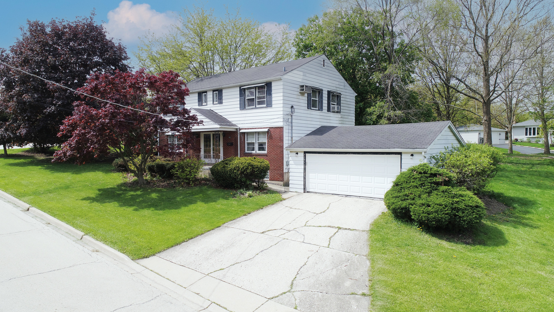 Property Photo: 428 Julia Street IL 60439