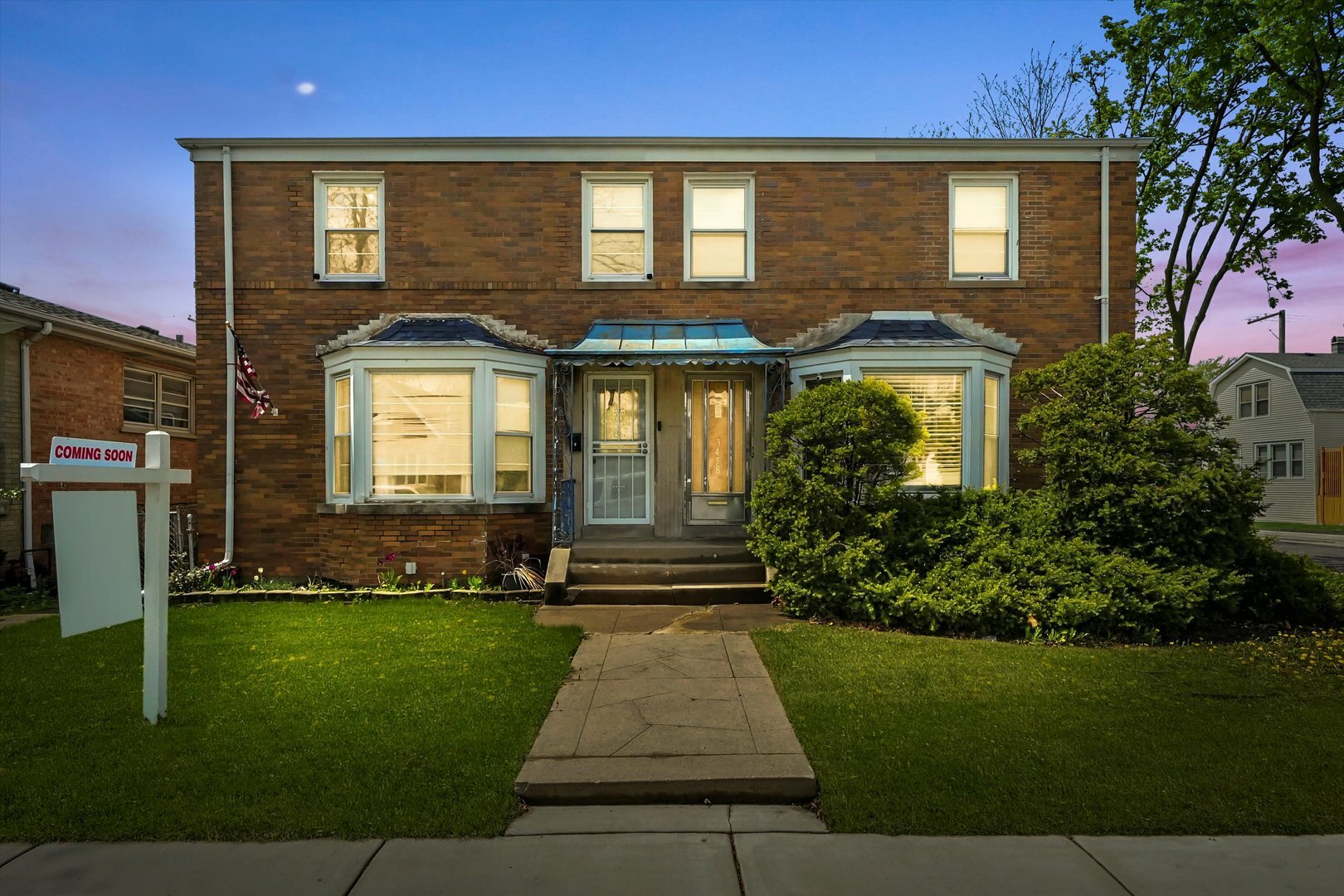 Property Photo: 3456 N Oak Park Avenue IL 60634
