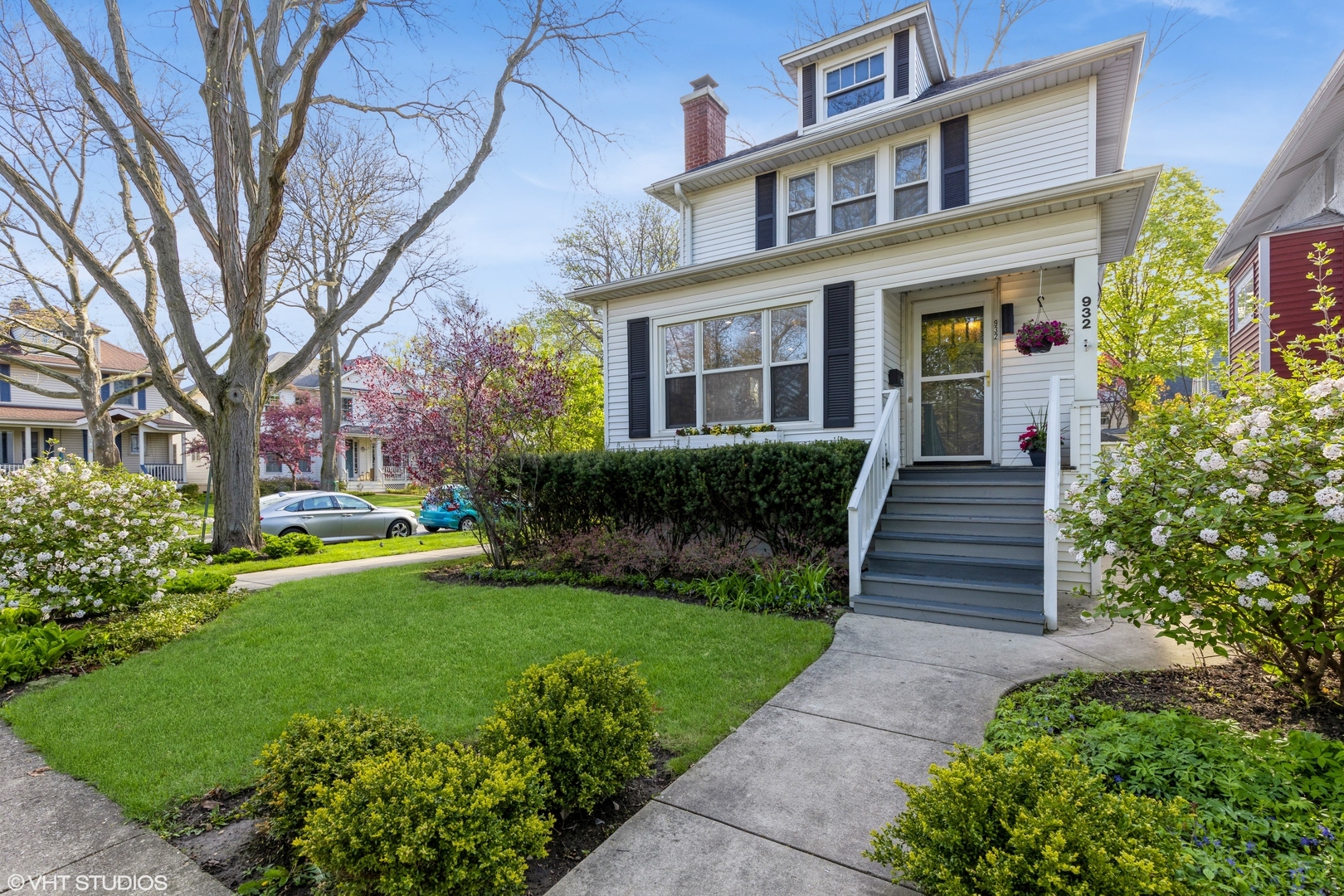 Property Photo: 932 15th Street IL 60091
