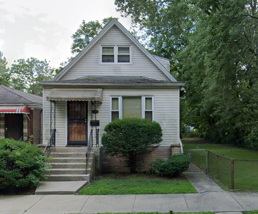 Property Photo: 239 W 117th Street IL 60628