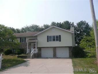 Property Photo:  135 Sunray Drive  IL 62249 