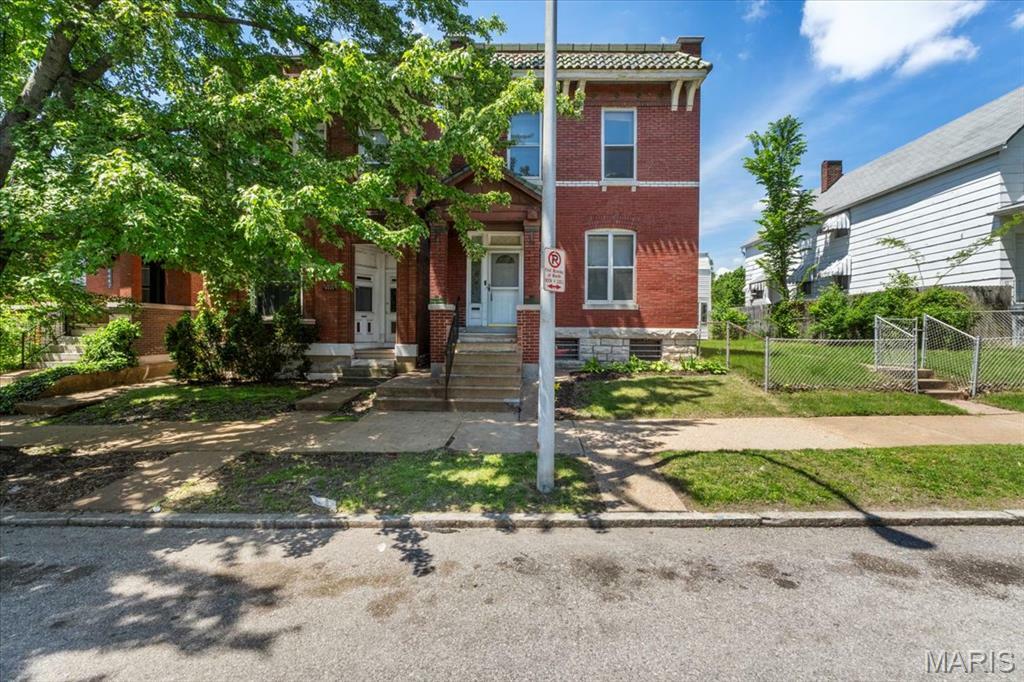 Property Photo: 4441 Minnesota Avenue MO 63111