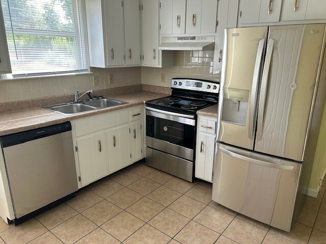 Property Photo: 100 Tandy Dr A TN 37042