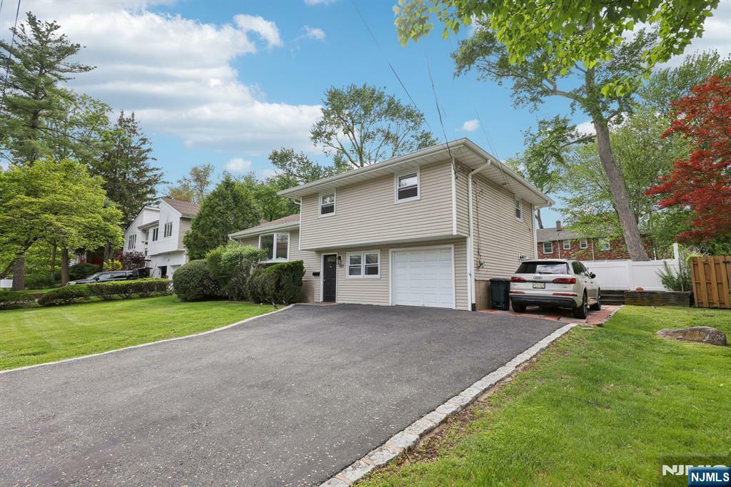 Property Photo: 327 Congers Avenue NJ 07647