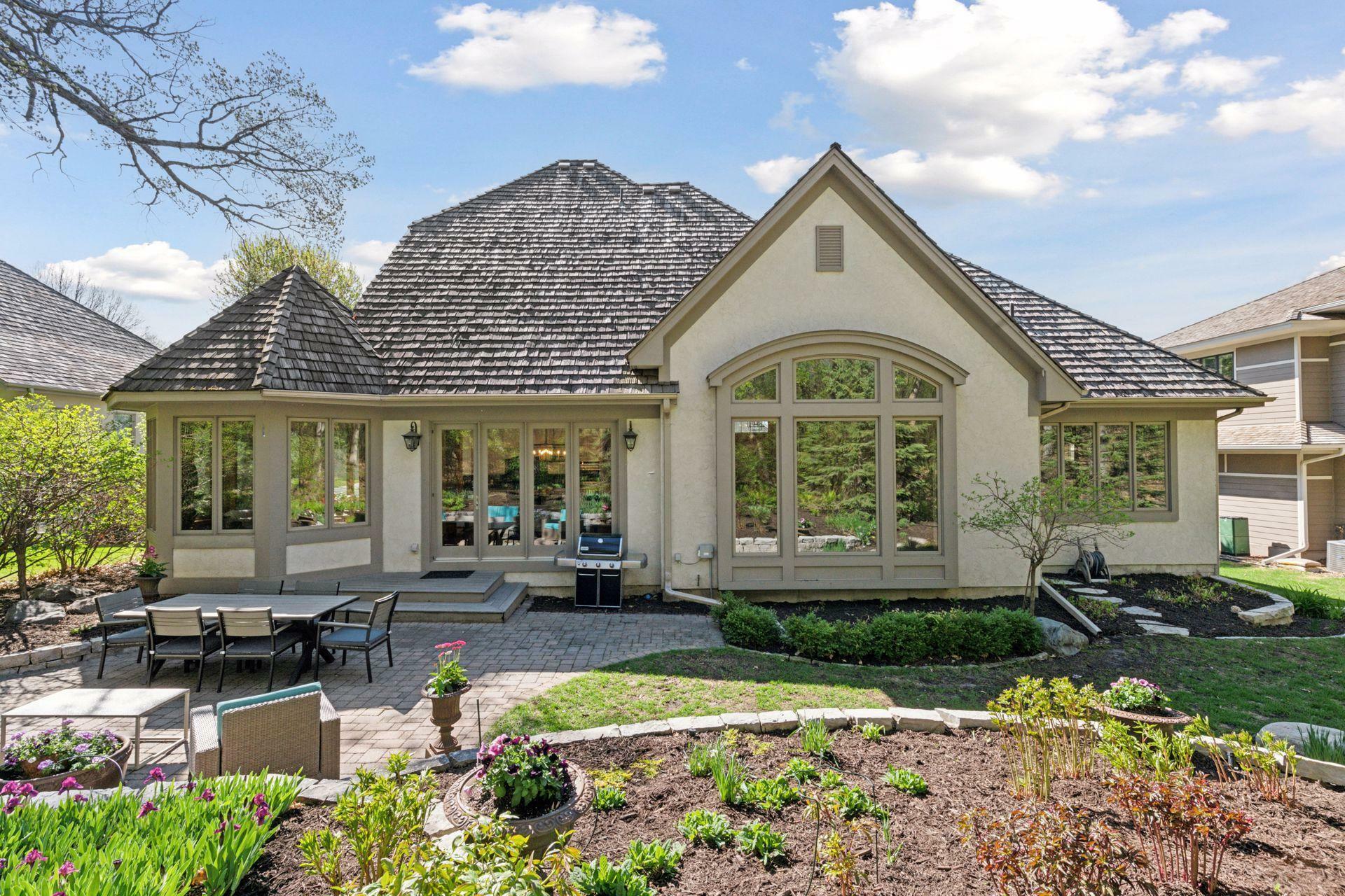 Property Photo: 5024 Park Terrace MN 55436