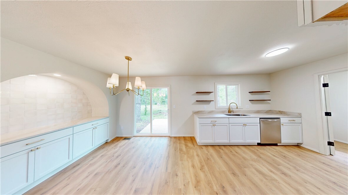 Property Photo: 16106 Boundary Line Road AR 72732