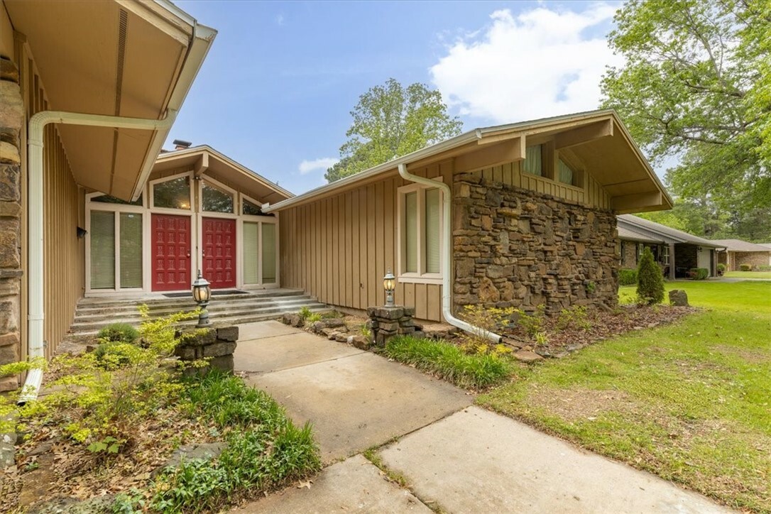 Property Photo: 410 Harve Street AR 72762