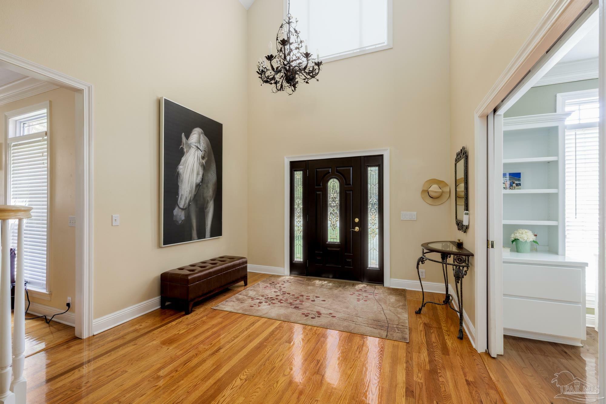 Property Photo: 2209 Inverness Dr FL 32503