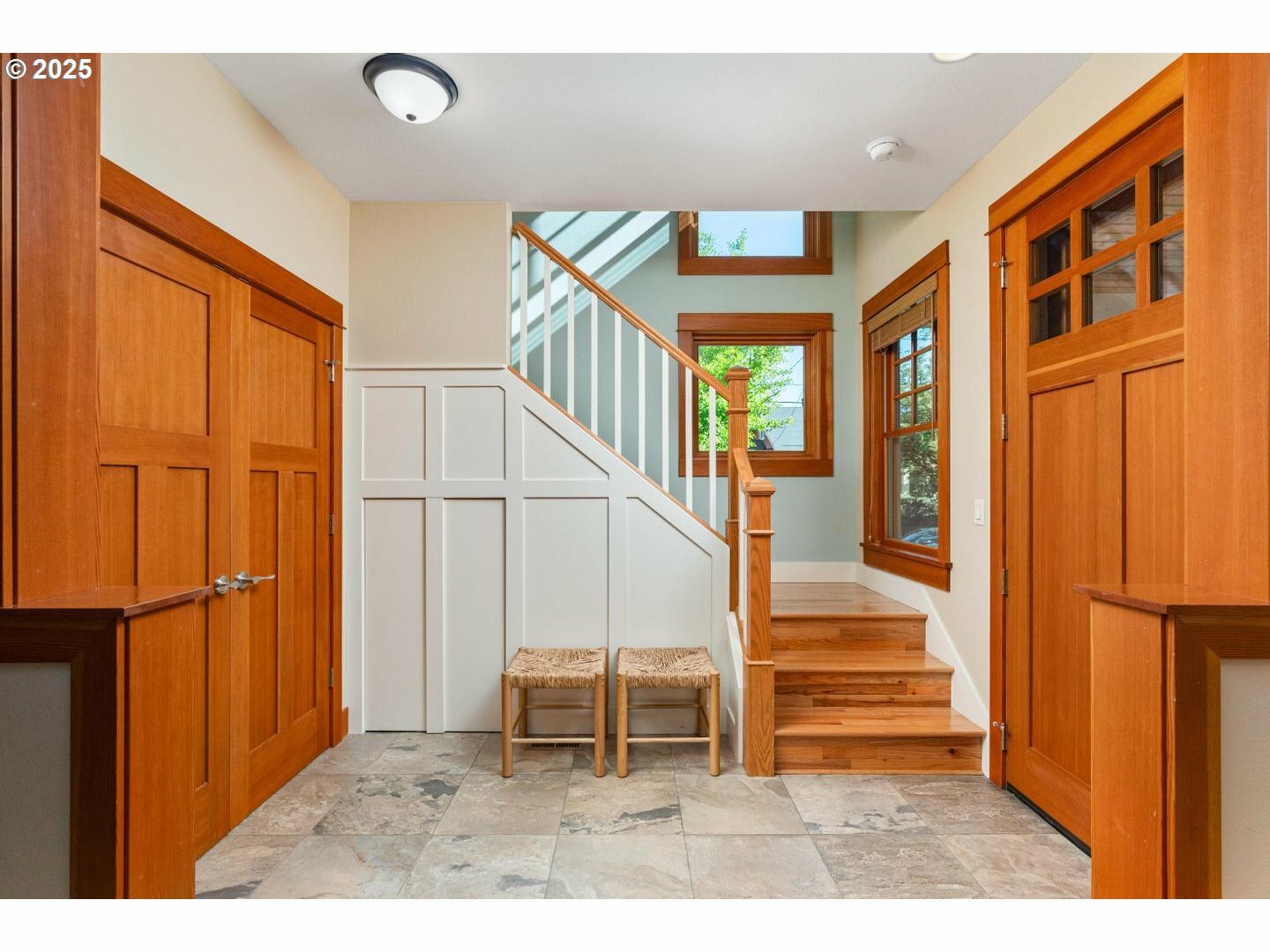 Property Photo: 7701 SE 16th Ave OR 97202