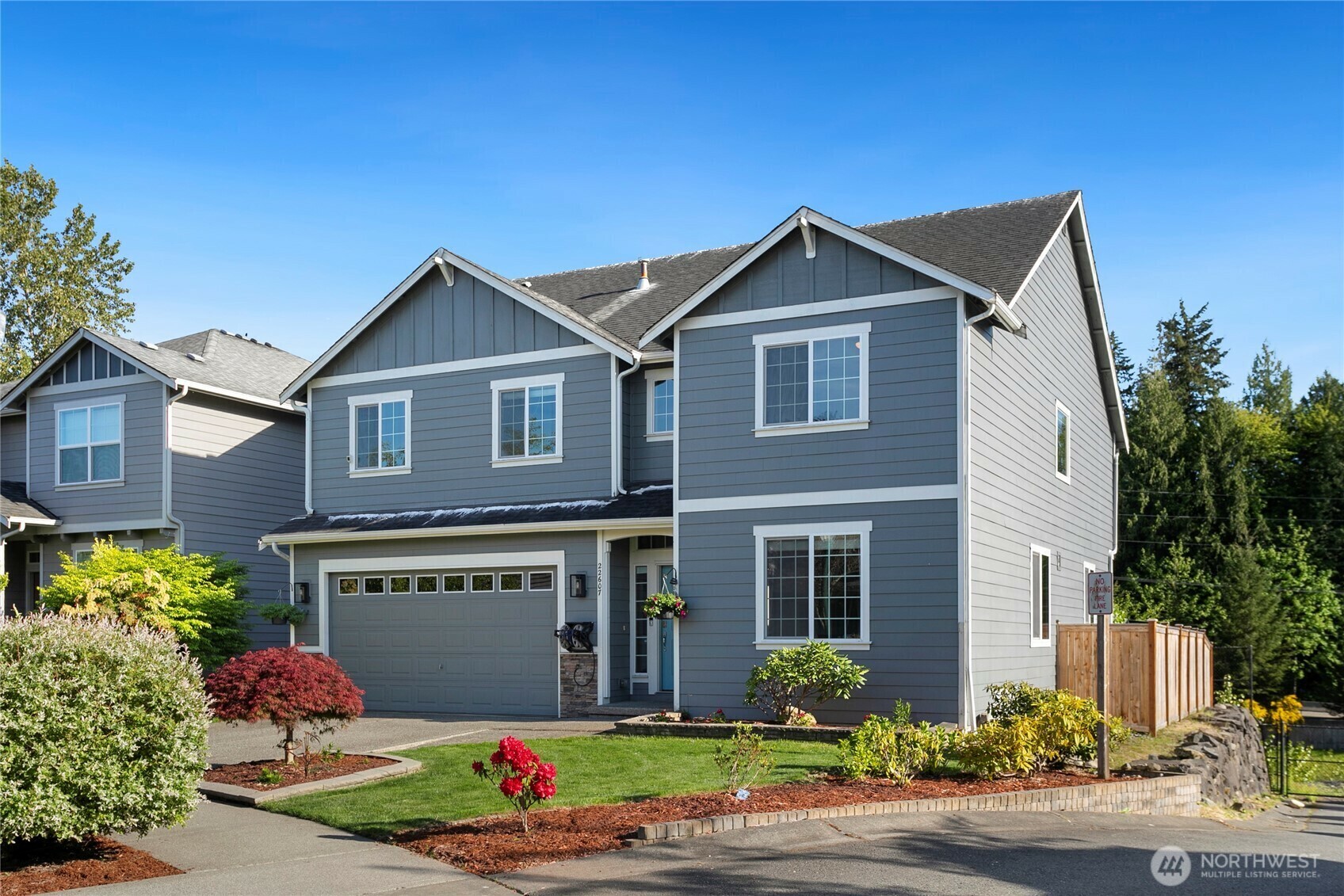 Property Photo: 22607 SE 271st Street WA 98038