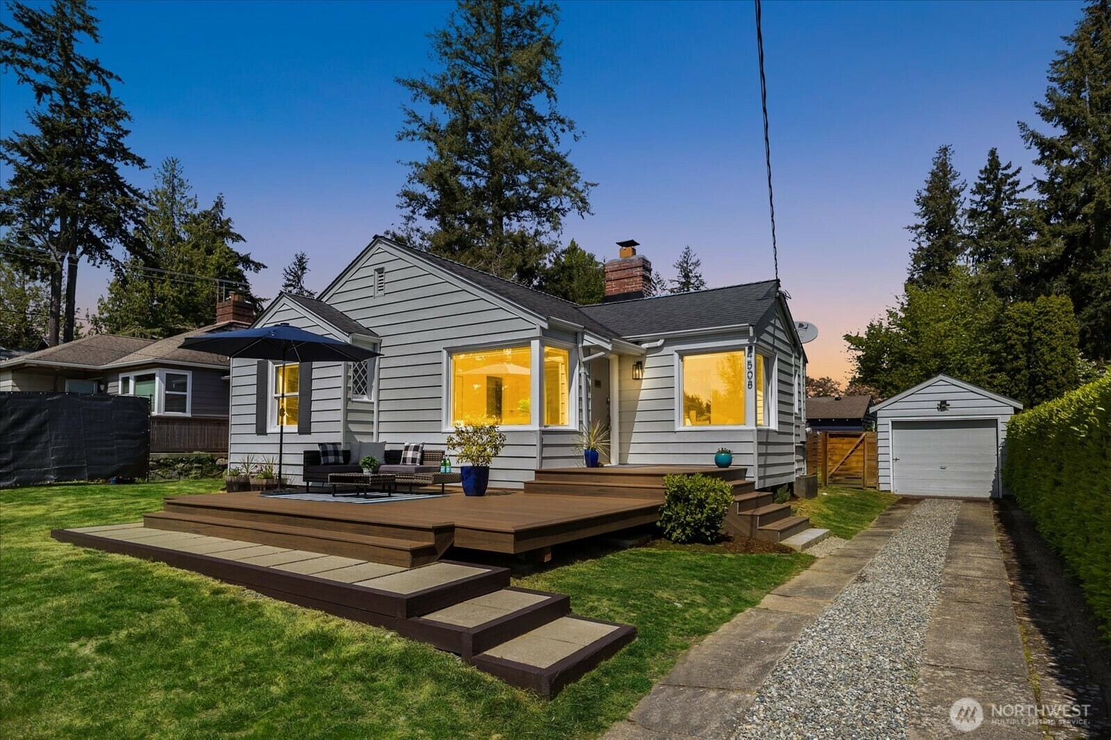 Property Photo: 4508 NE 107th Street WA 98125