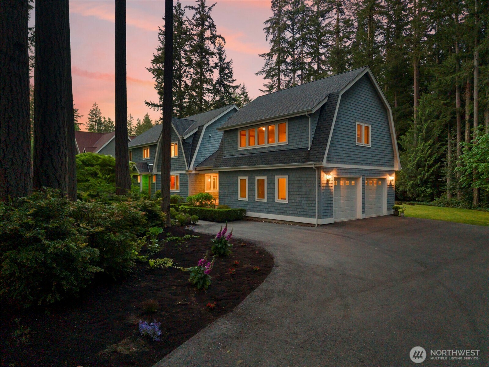 Property Photo: 14146 Henderson Rd NE WA 98110