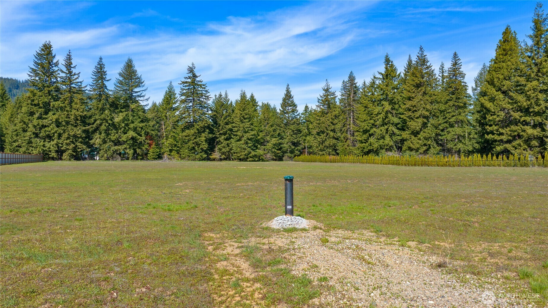 Property Photo: 121 Darling Way WA 98922