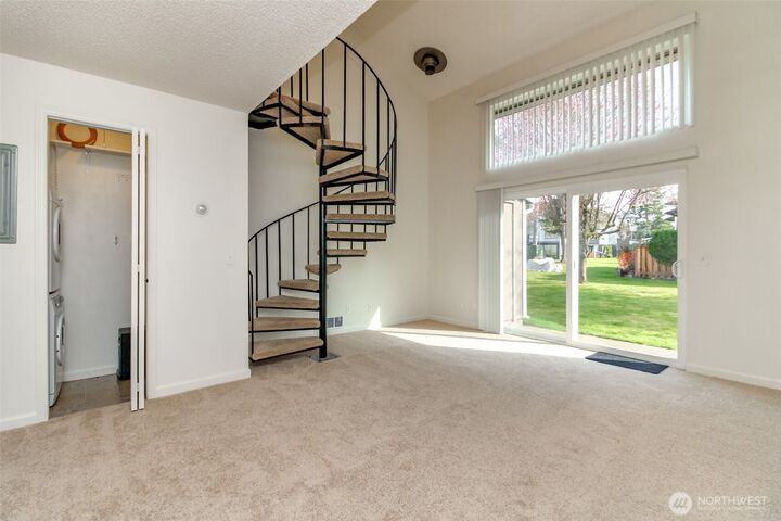 Property Photo: 10521 SE 252nd Street P3 WA 98030