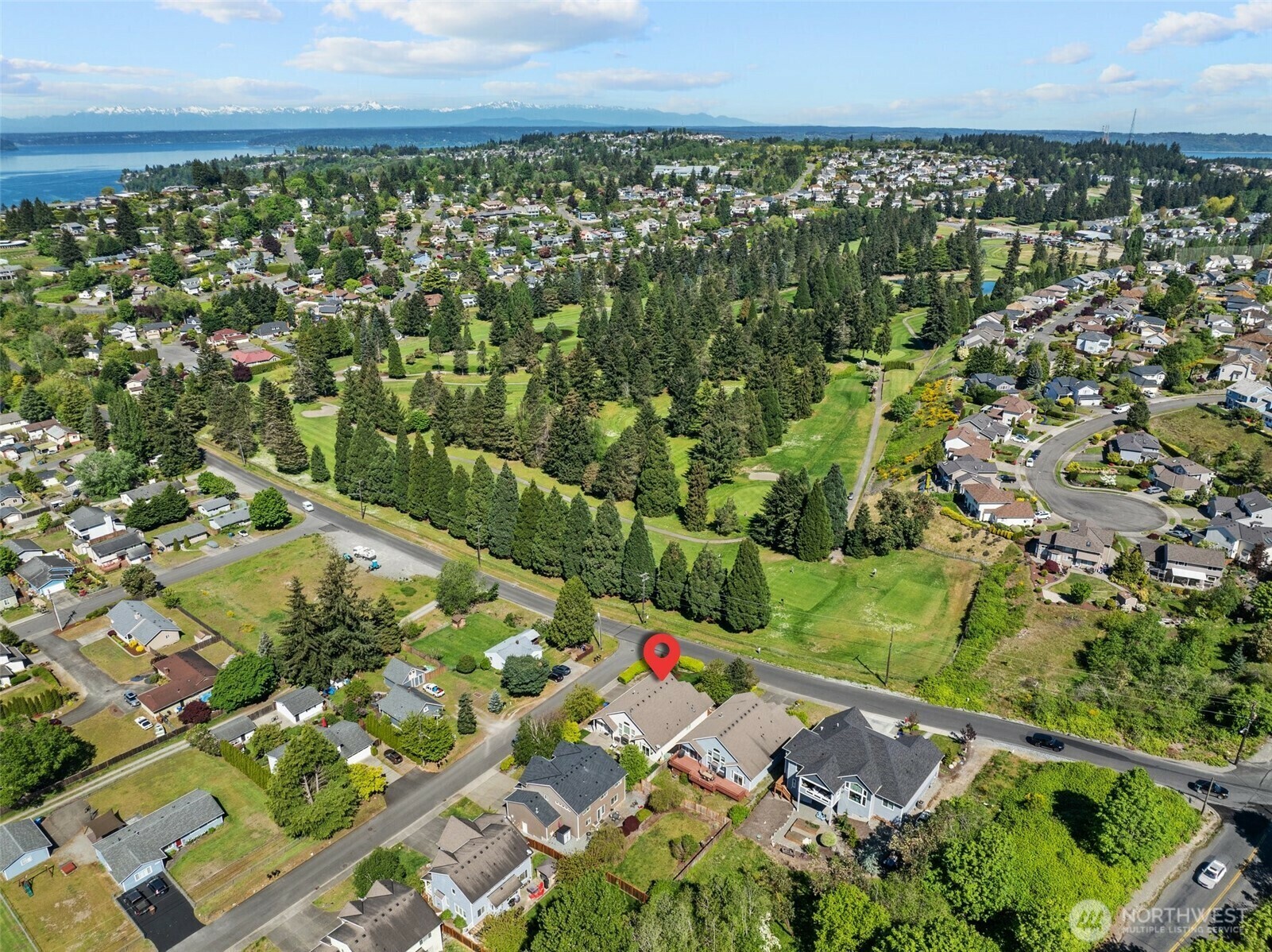 Property Photo: 4002 33rd Street NE WA 98422
