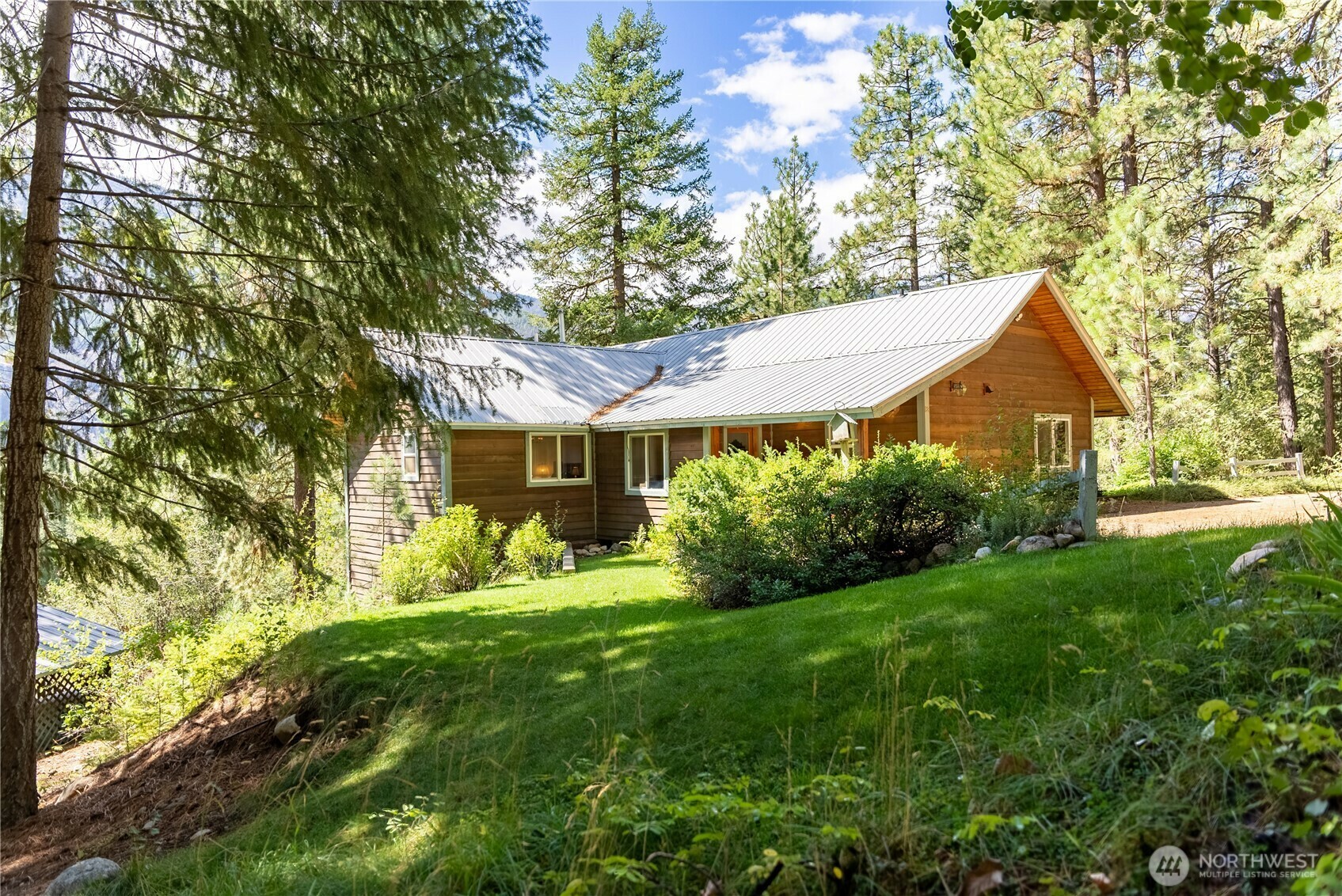 Property Photo: 13 Sunflower Lane WA 98862