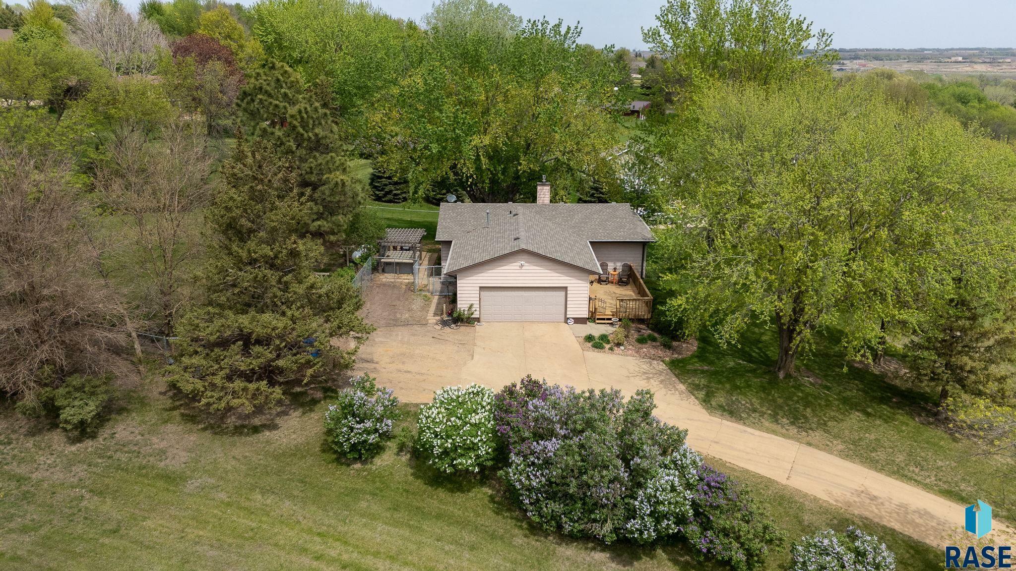 Property Photo: 8700 E 41st St SD 57110