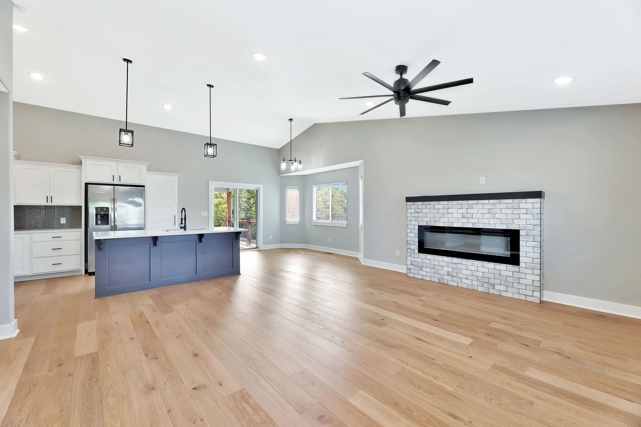 Property Photo: 5102 N Delaware KS 67204