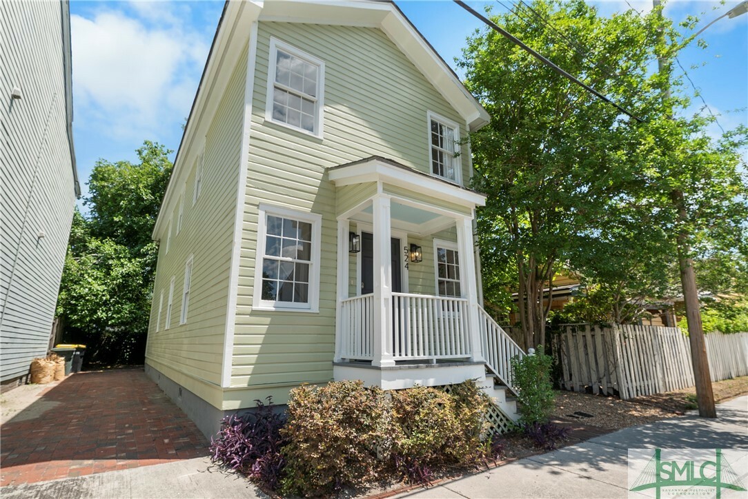 Property Photo: 524 Nicoll Street GA 31401