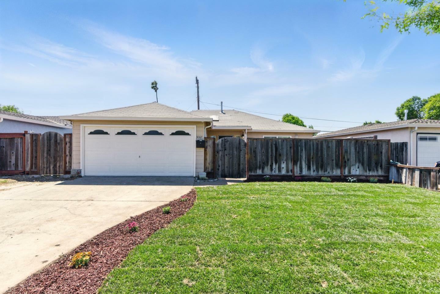 Property Photo: 3087 Franela Drive CA 95124